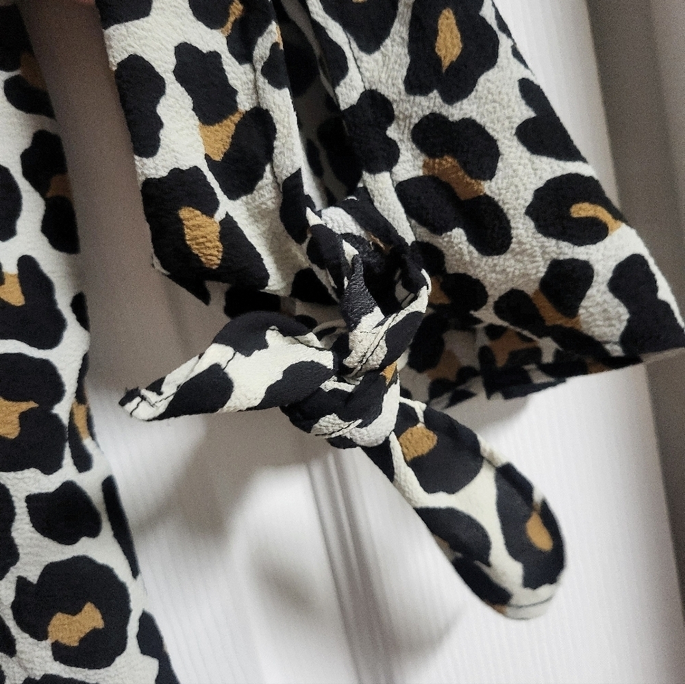 Michael Kors - NWOT - Womens Leopard Print Top - Size XL - Picture 6 of 6